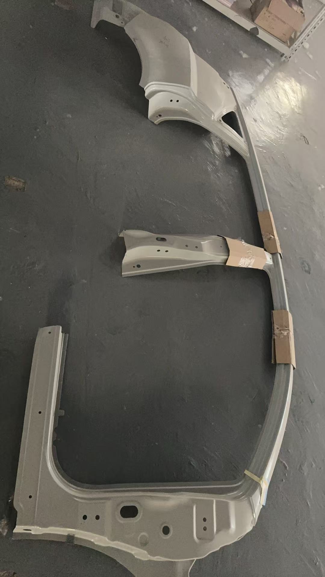 吉利远景右后叶子