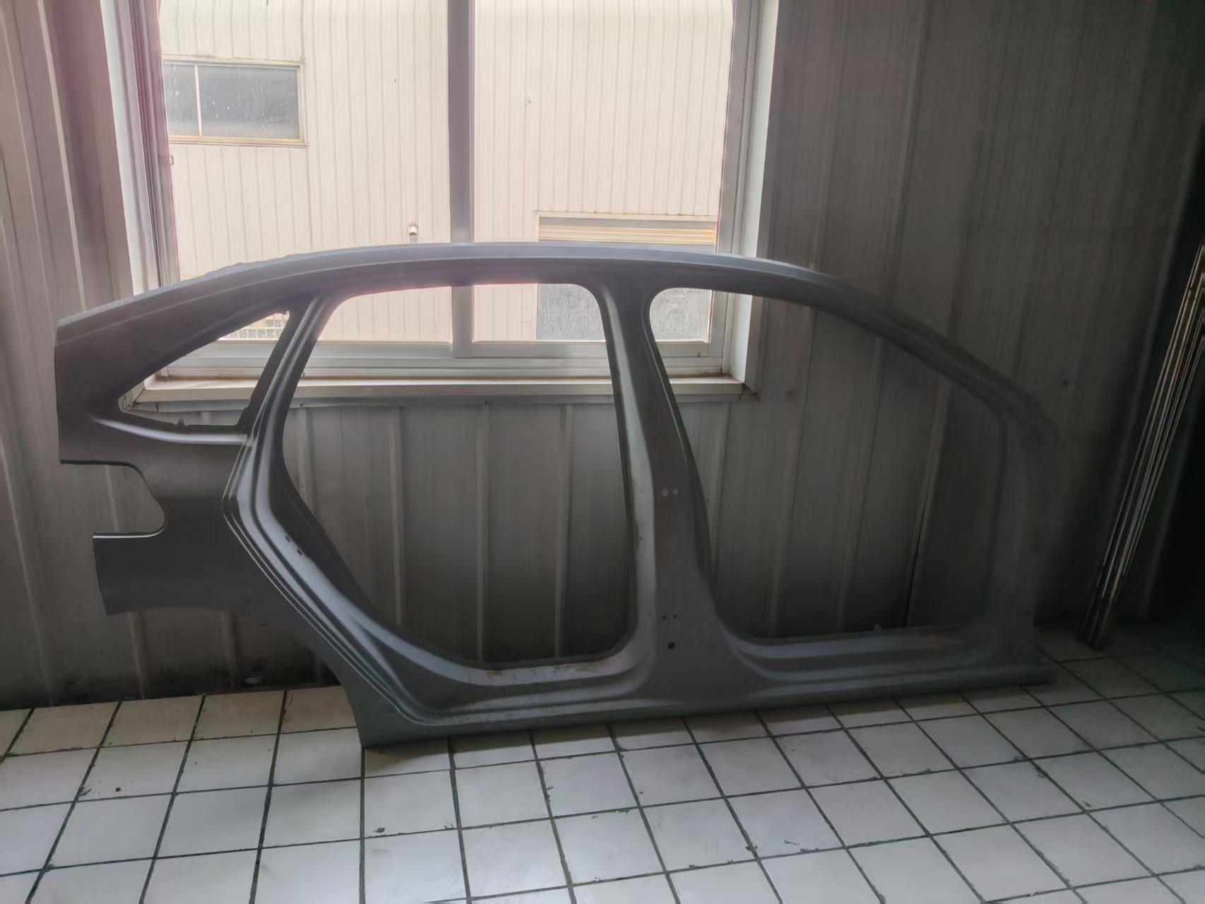 速腾右侧围无后叶子板