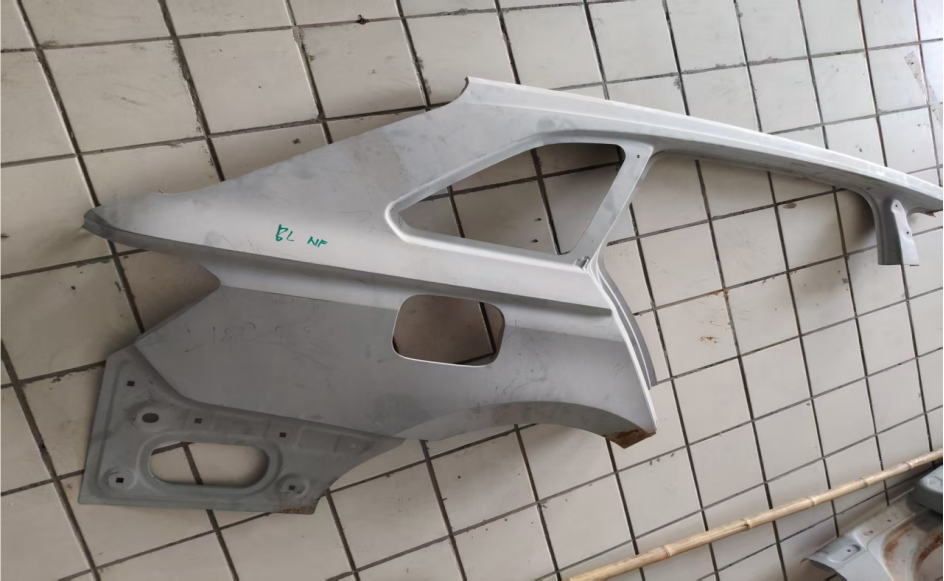 宝来NF右后叶子板