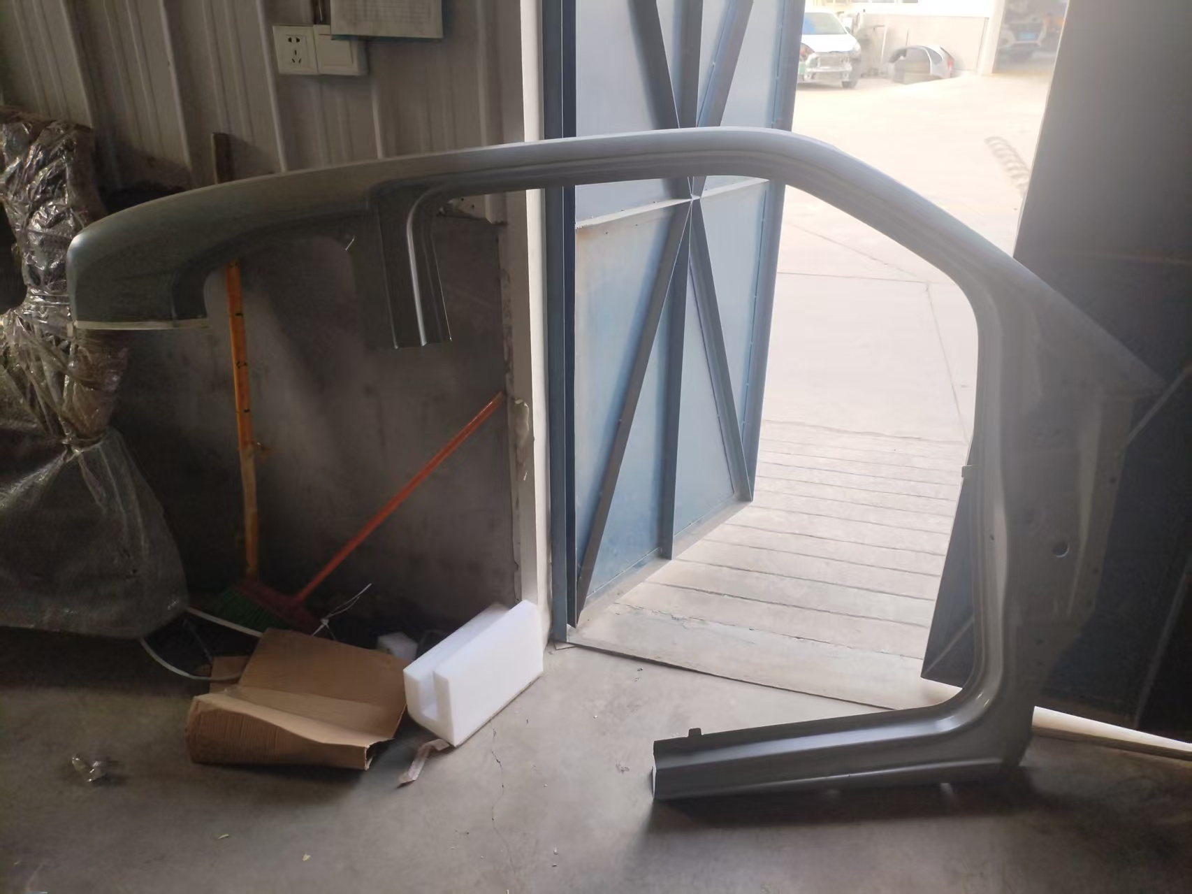 五菱迷你 前部  右侧围外板